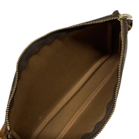 LOUIS VUITTON Pochette Accessoires Monogram -Handbag 577-072225 - Picture 8 of 11
